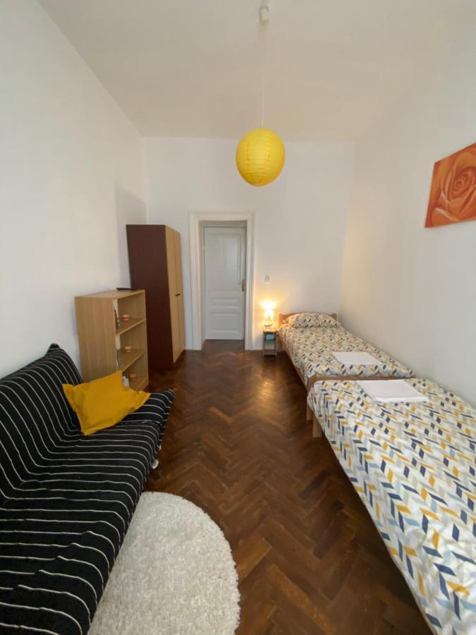 Apartman Andela Pula Centar ภายนอก รูปภาพ