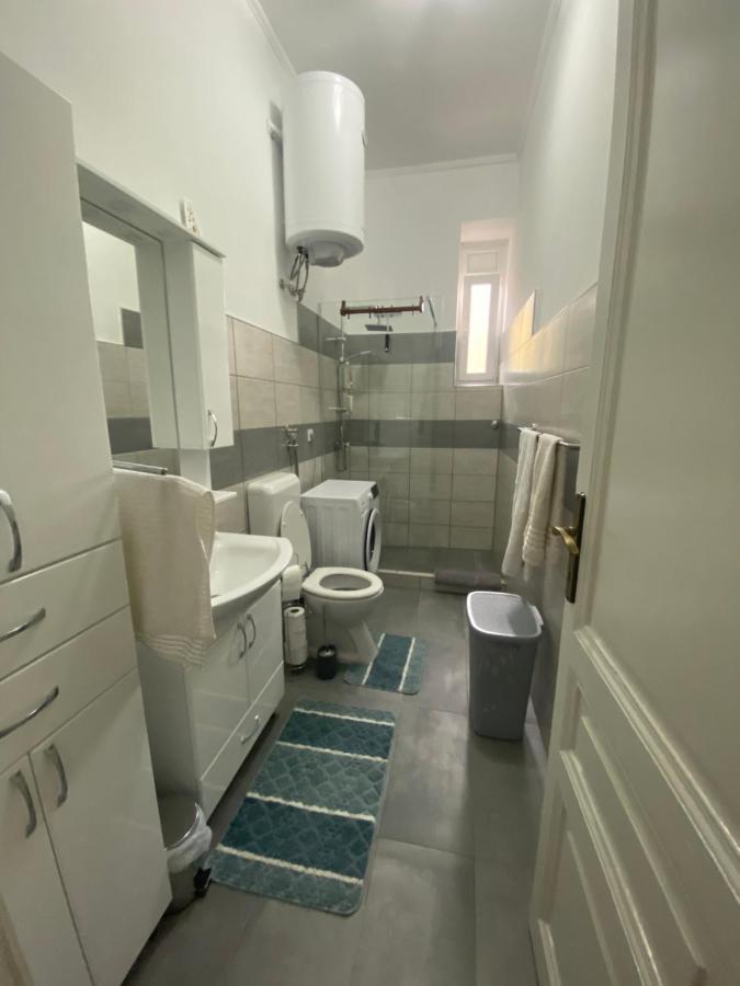 Apartman Andela Pula Centar ภายนอก รูปภาพ